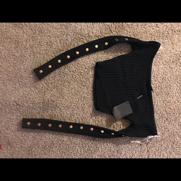 Two piece set - Picture 3 of 3